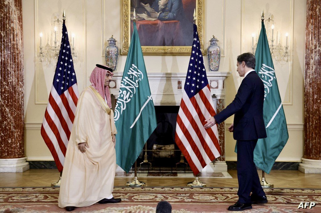 بلينكن في الرياض…أمريكا تسعى لرأب الصدع في علاقاتها مع السعودية
