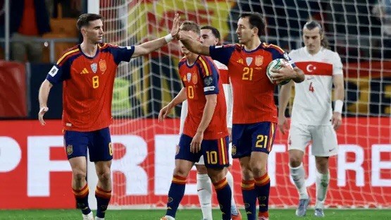 اسبانيا واسكتلندا وبلجيكا وسويسرا والنمسا إلى مونديال 2026 وتركيا إلى الملحق..