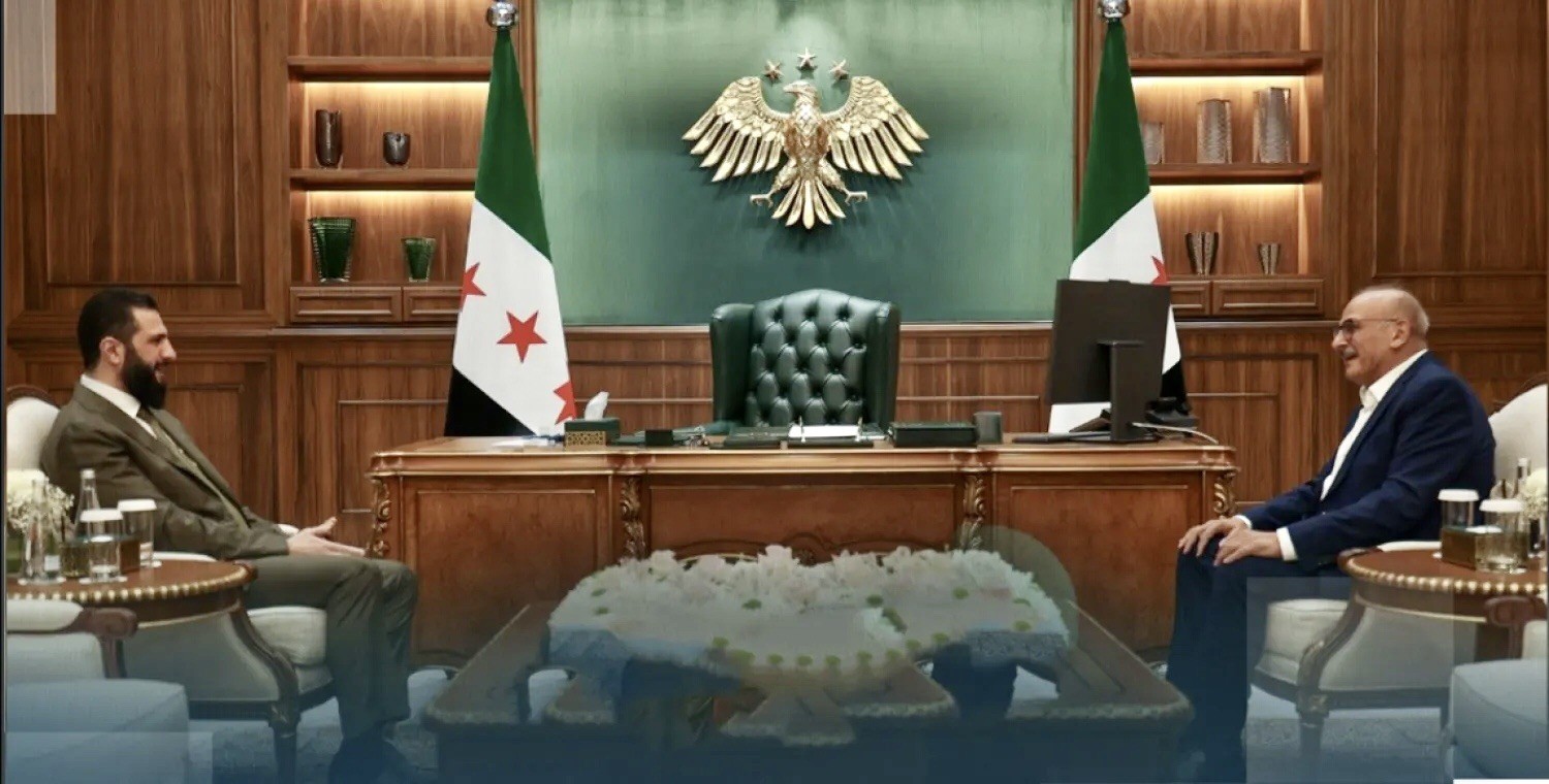 الرئيس الشرع يبحث مع النجم السوري جمال سليمان أوضاع الفن والثقافة…