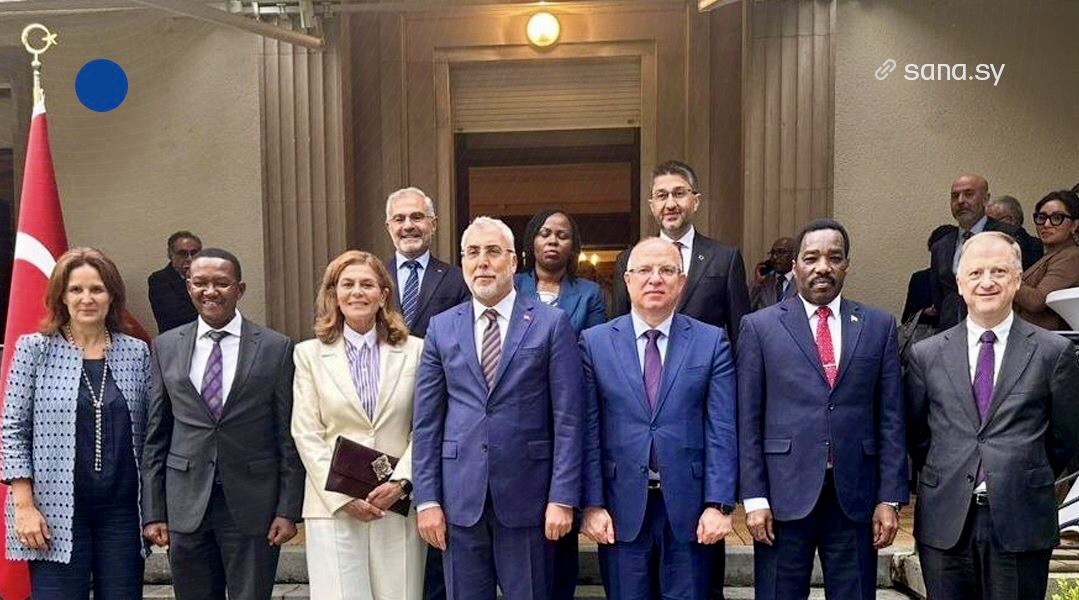 وزيرة العمل السورية هند قبوات تشارك في مؤتمر العمل الدولي بجنيف..